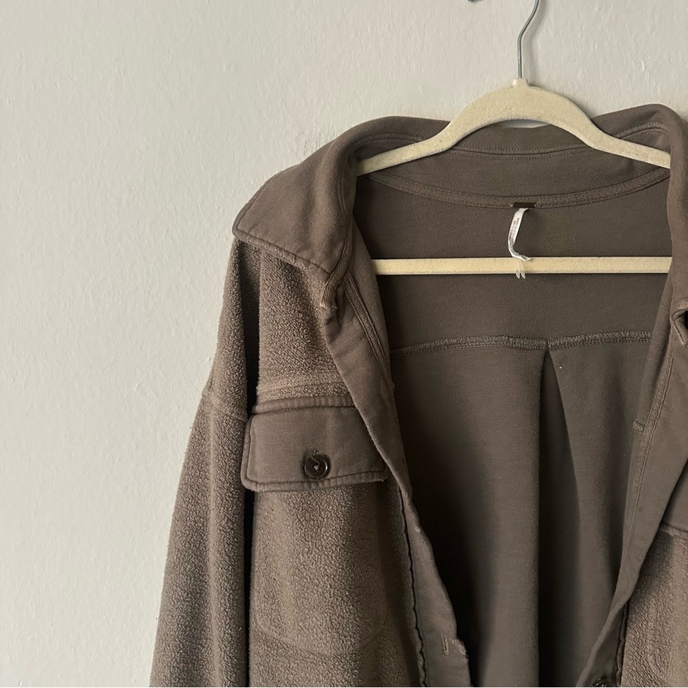 FREE PEOPLE
Ruby Oversized Shirt Jacket in Army Taupe M - Picture 7 of 14